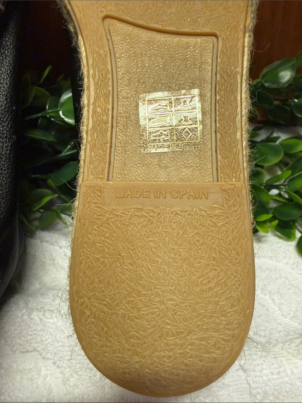 NWOB! Everlane Black Leather Espadrille Flats with Jute Trim - Picture 9 of 11